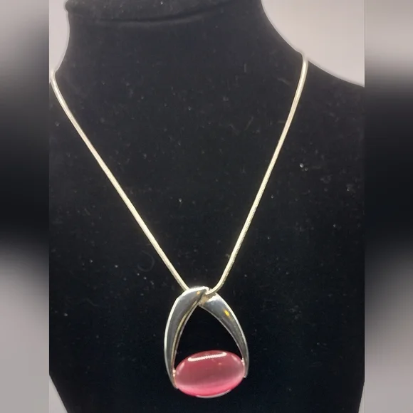Pink Cats Eye pendant - Picture 3 of 4